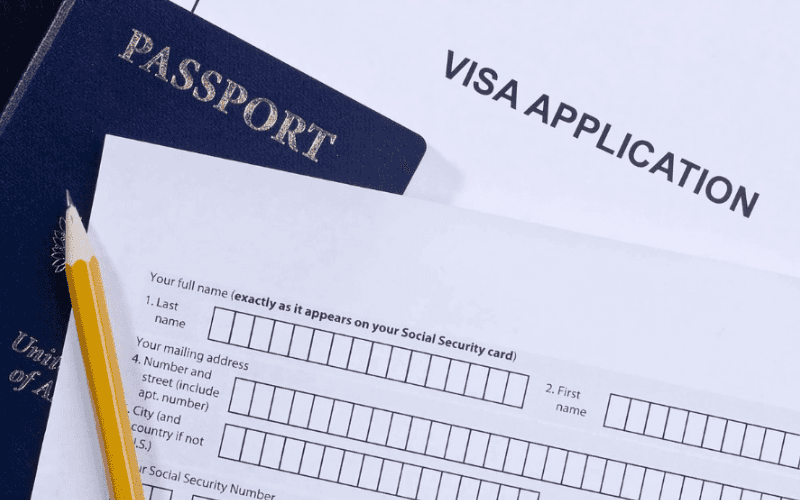 Hồ sơ xin visa Anh thăm thân cần những gì.